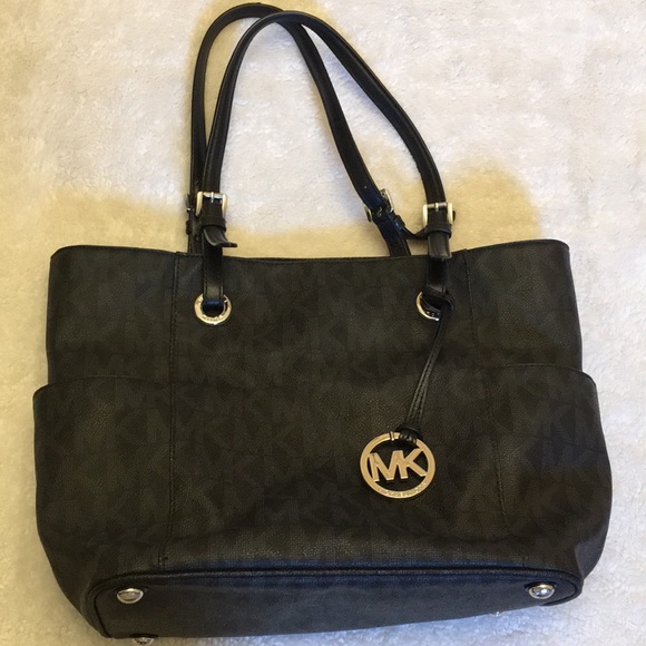 michael kors tote with side pockets
